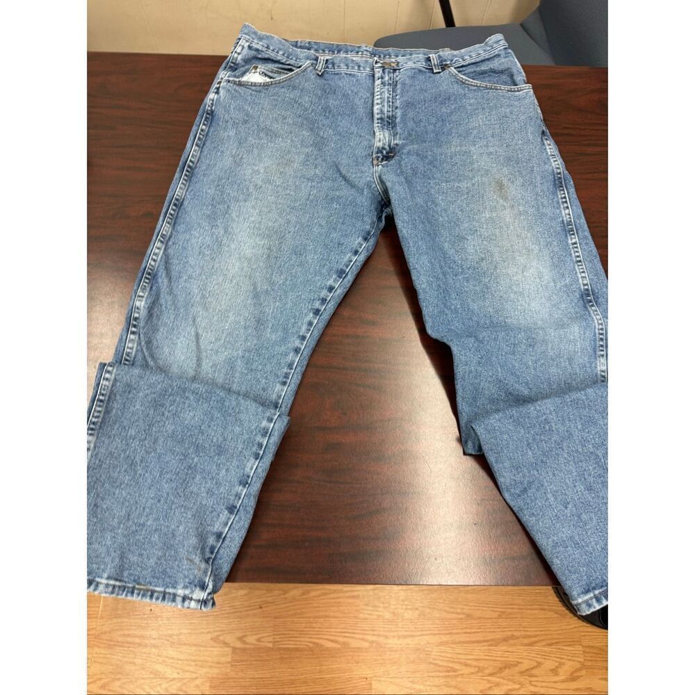 Wrangler Rugged Wear Relaxed Fit Mens Jeans Size 42x32